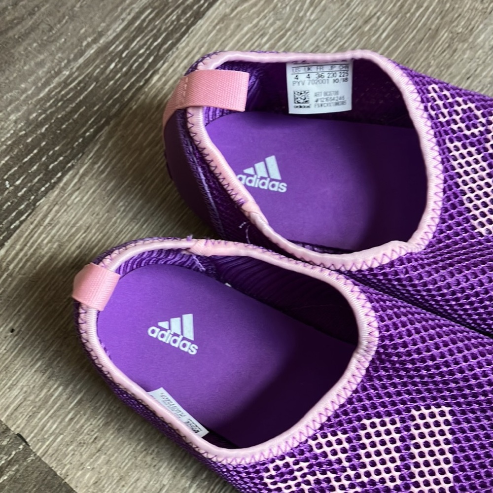 Adidas - Picture 6 of 13